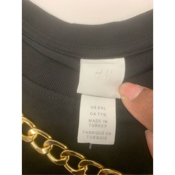 Chain Link Detail T-shirt - Picture 6 of 8